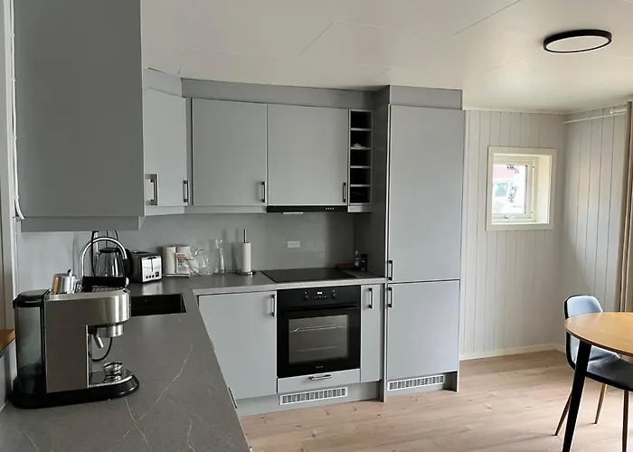 The Harbour House, Dorm And Twin, Selfservice Ballstad