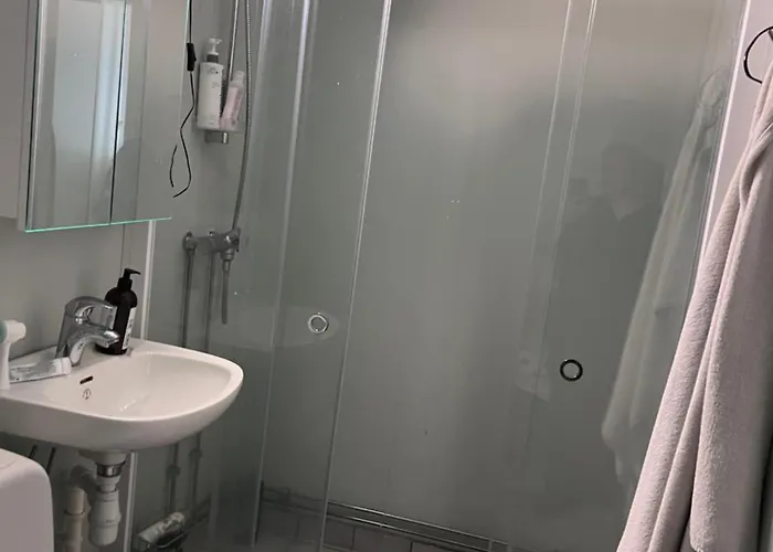 The Harbour House, Dorm And Twin, Selfservice Hostel Ballstad