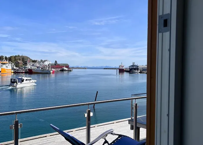 Hostel The Harbour House, Dorm And Twin, Selfservice Ballstad