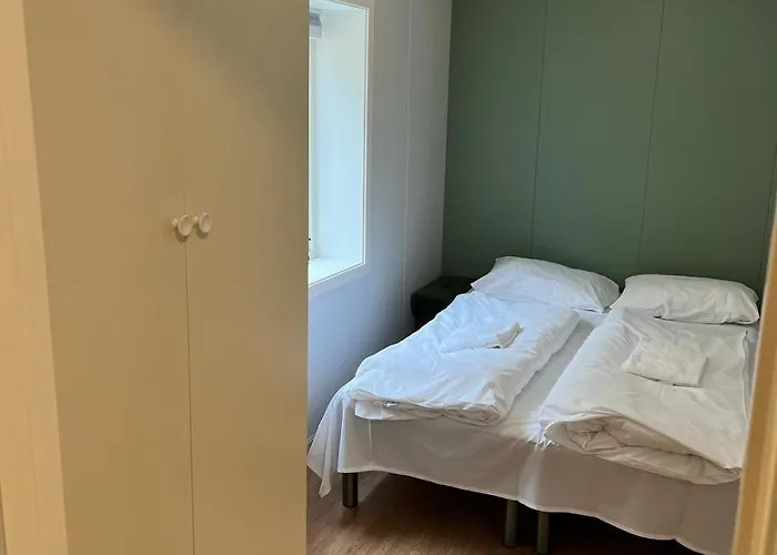 The Harbour House, Dorm And Twin, Selfservice Hostal Ballstad